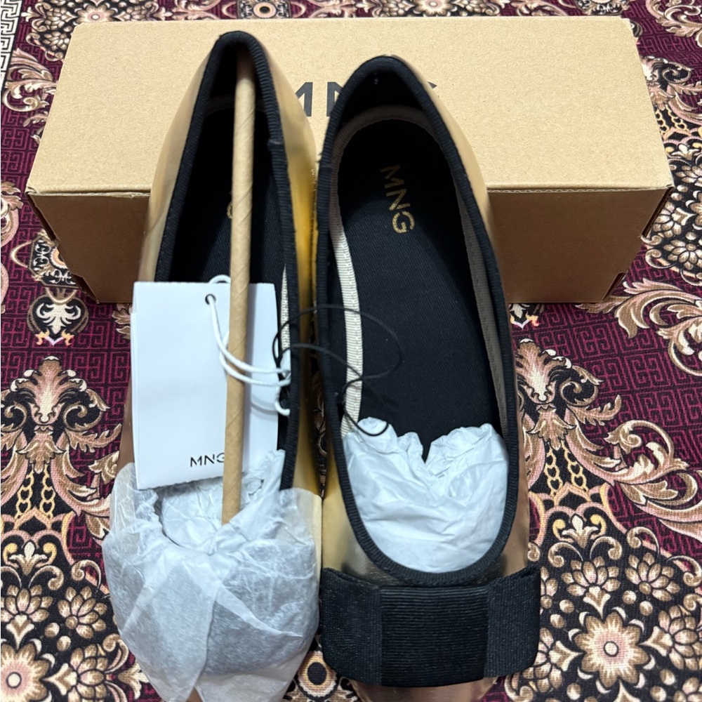 Mango Kids Black and Tan Loafers